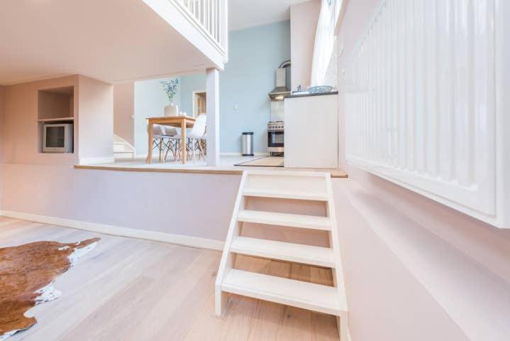 Hip Split Level Apartment On The Ground Floor Amsterdam Eksteriør billede